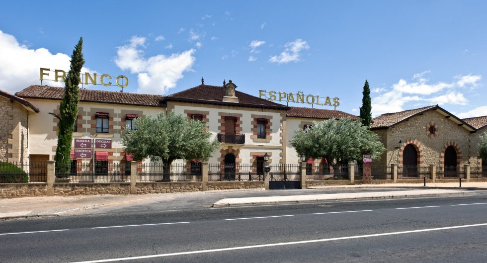 Edificio actual pasado el Ebro Taller de embalaje en 1918